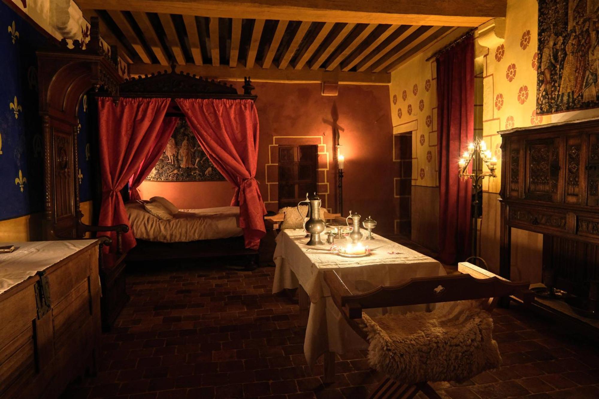 Chateau De Champrenault, Voyagez Dans Le Temps Eksteriør billede